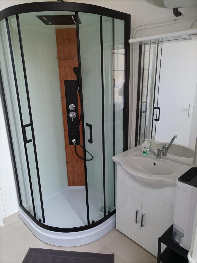 O'Couvent - Appartement 71 M2 - 1 Chambre - A222 سالين- ليه-بان المظهر الخارجي الصورة